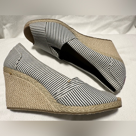 Bobs by Sketchers, wedge heels, women’s sz 10 - Picture 2 of 7